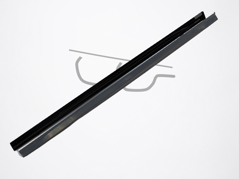 Volkswagen MK8 TCR-Style Side Skirts